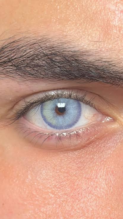 Azúl niña rica en las vegas Ash Blue