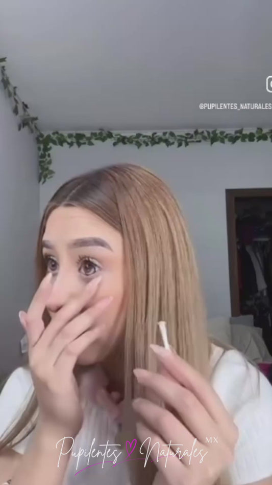 Ojo agrandador de muñeca